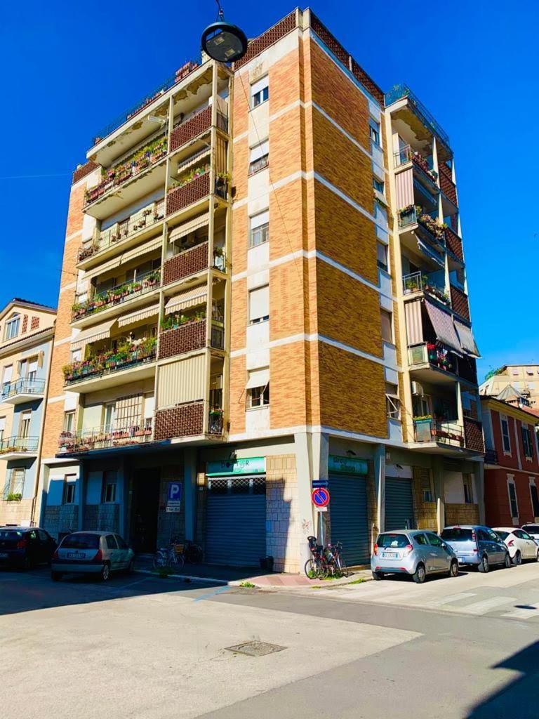 Palmira House - Delizioso Bilocale For Two Lägenhet Terni Exteriör bild