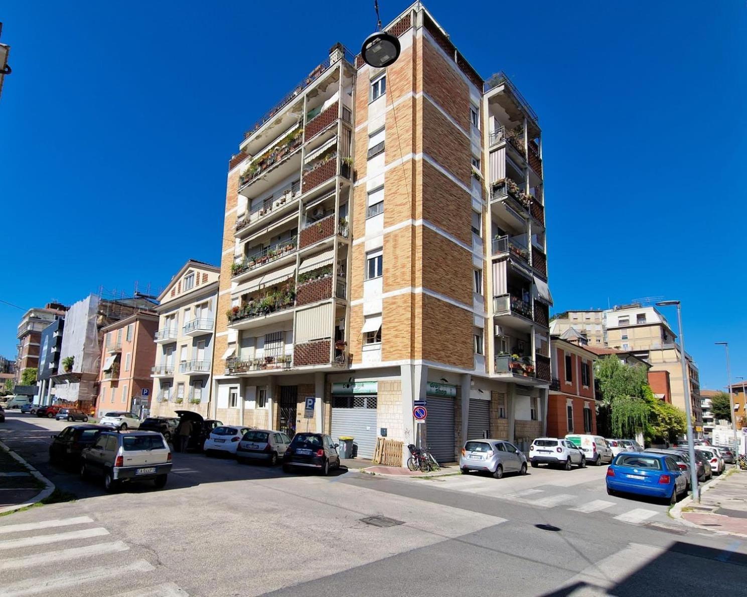 Palmira House - Delizioso Bilocale For Two Lägenhet Terni Exteriör bild